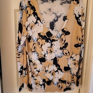 The Limited Lightweight V-neck Sweater